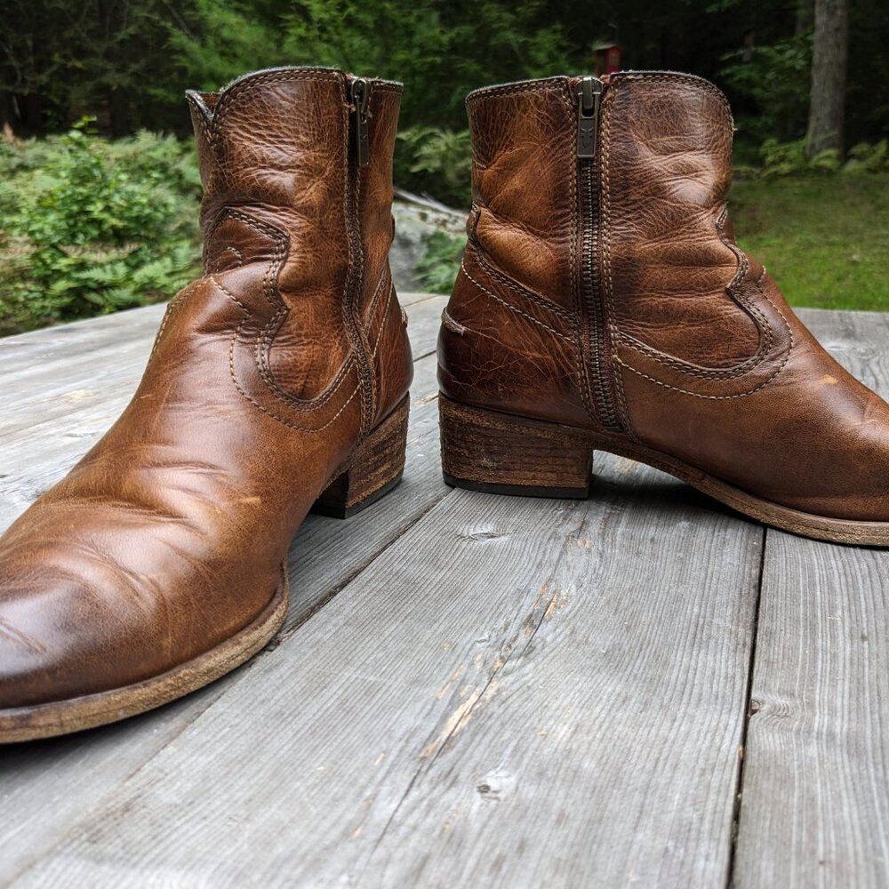 Frye Ray Seem Ankle Bootie - Picture 2 of 8